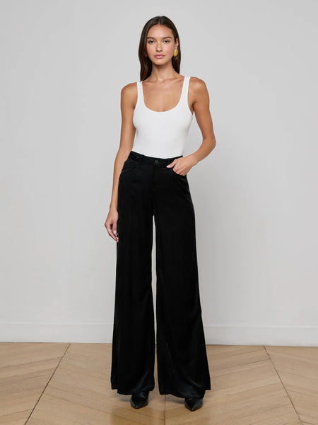 L'AGENCE Quincy Hi Rise Wide Leg Velvet Cord in Black
