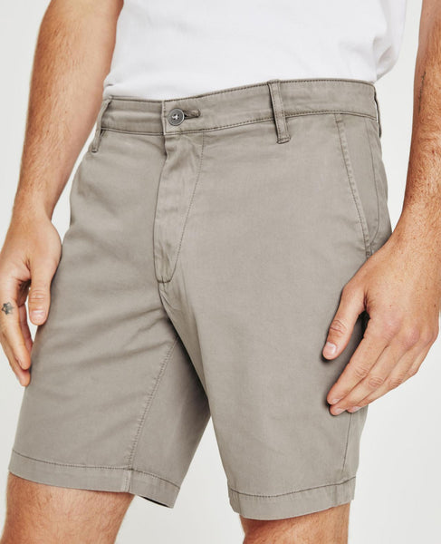 AG Men's Wanderer Short - Light Sterling