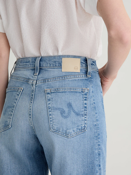 AG Hattie Crop high-rise  barrel jean in Helios