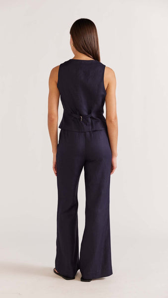 Staple the Label Jori Button Front Vest Top in Navy