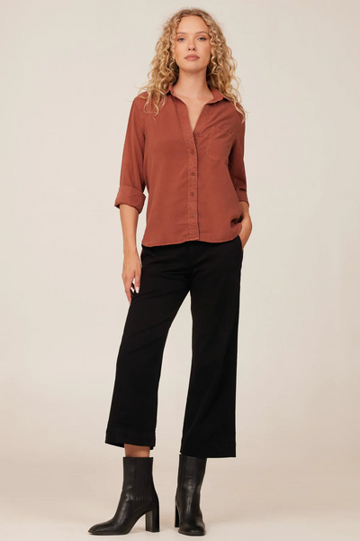 bella dahl Saige stretch twill wide leg crop jean in Black