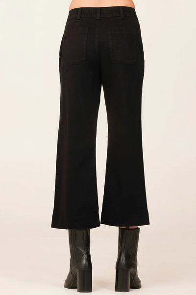 bella dahl Saige stretch twill wide leg crop jean in Black