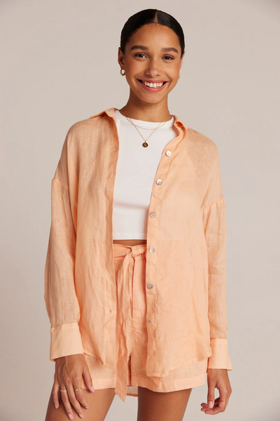 Bella Dahl Boyfriend Button Down in Peach Parker