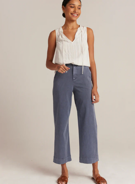 bella dahl Saige wide leg stretch crop jean in Blue Marina