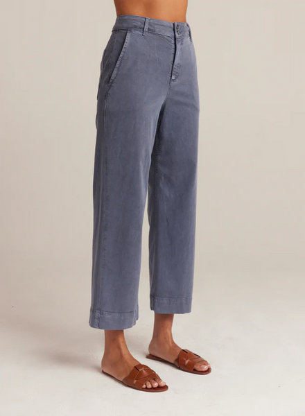 bella dahl Saige wide leg stretch crop jean in Blue Marina