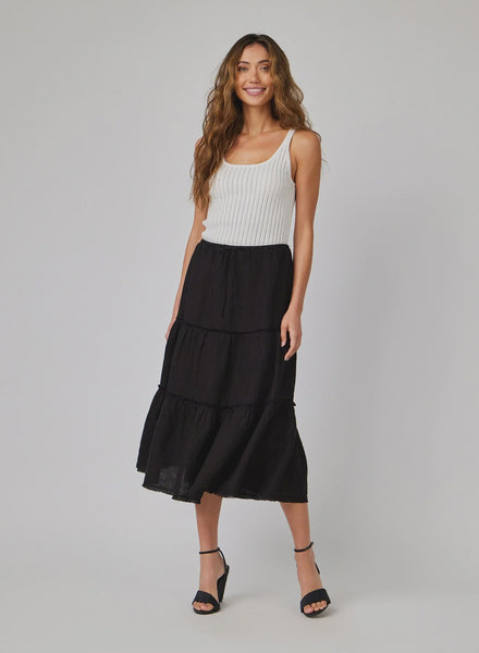 bella dahl frayed tiered linen skirt in black
