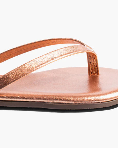 Tkees Lily Metallic in Beach Pearl