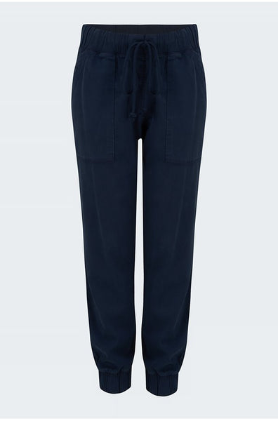 bella dahl pocket jogger in endless sea