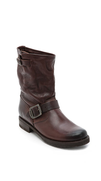 Frye Veronica Short - Dark Brown
