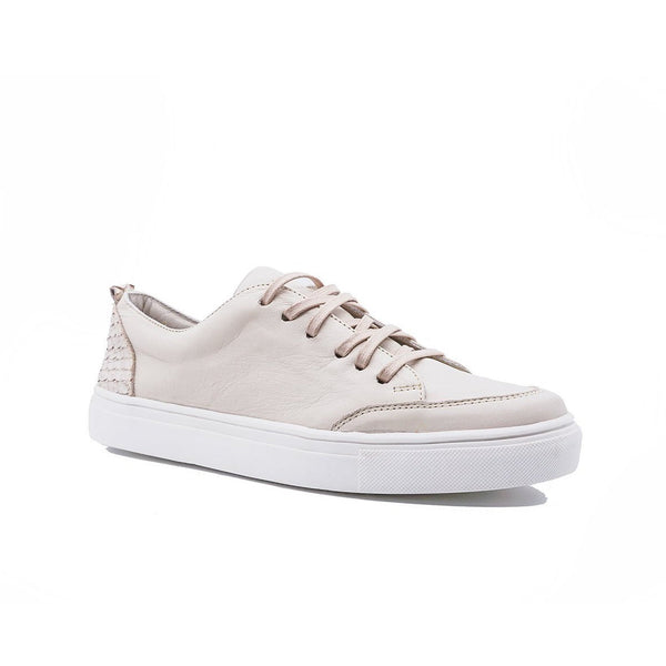 Kaanas Paris Lace-up Sneaker in Off White