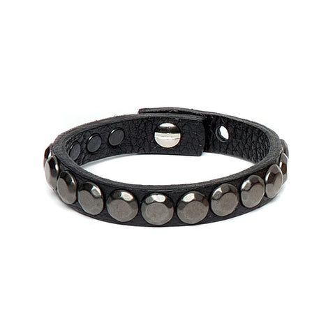 Brave Gioia leather in black leather with silver studs