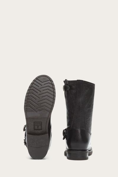 Frye Veronica Short - Black