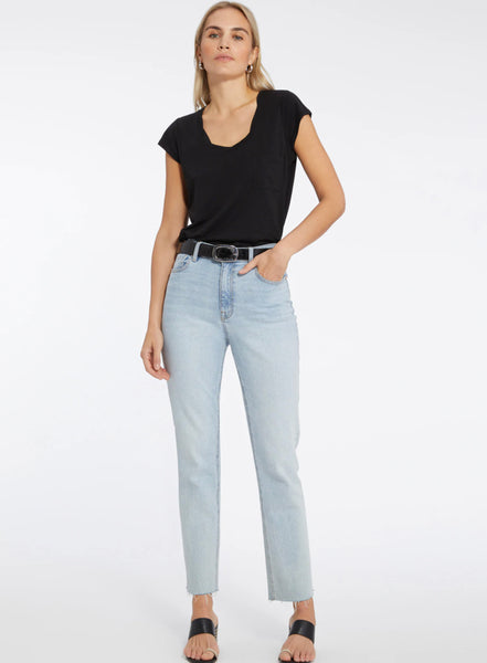 Sanctuary Traveler Twist Tee in Black