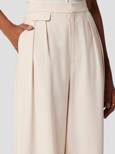 EQUIPMENT Clement Drapey Trouser in Shifting Sand
