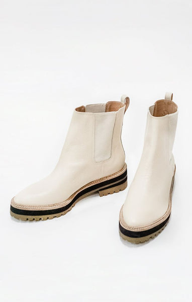 Kaanas Pontevedra Chelsea boot in Ivory