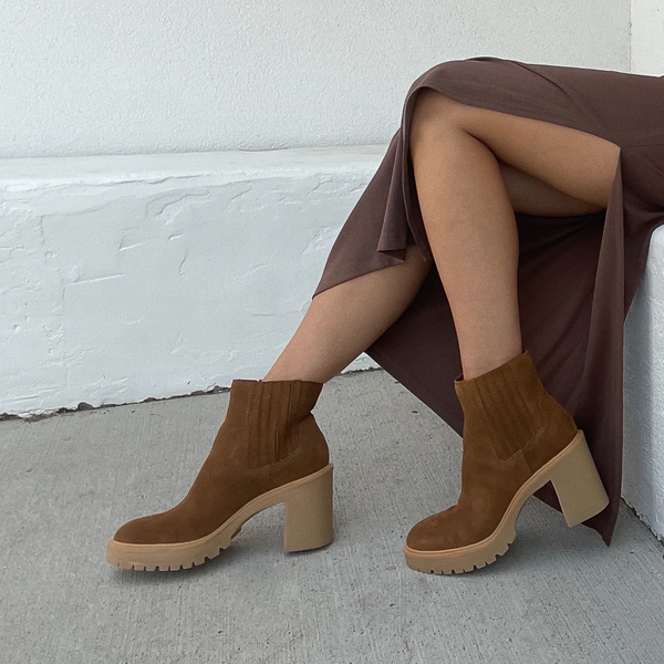 Dolce Vita Caster Boot - Camel Suede