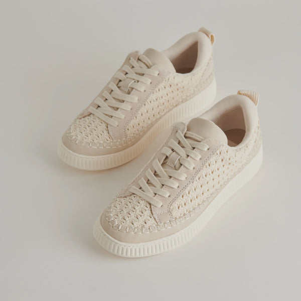 Dolce Vita Nicona Sneaker in Sandstone