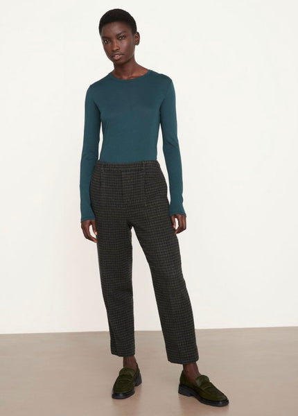 VINCE. Essentials Long Sleeve Crew Tee in Sequoia