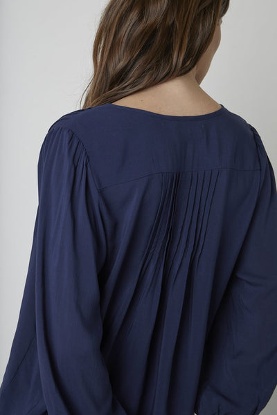 Velvet Eliza Rayon Long Sleeve Top in Postman
