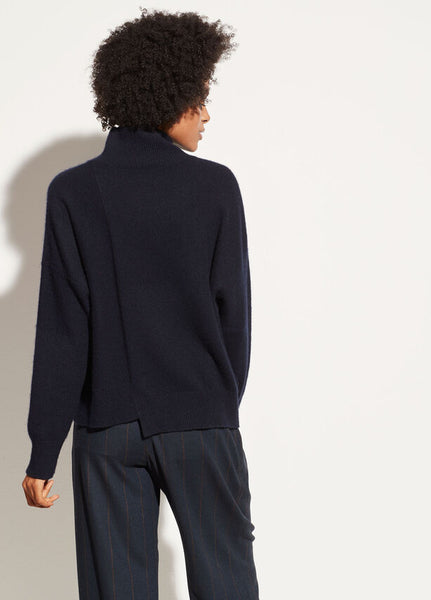 Vince Wool Cashmere Stepped Hem Turtleneck