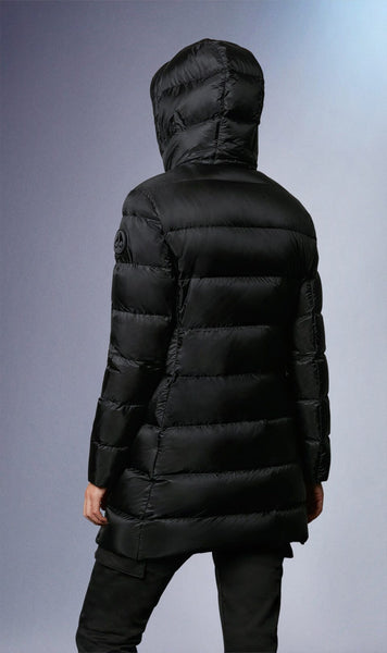 Moose Knuckles Women's Margaree Parka in Black