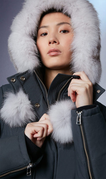 Moose Knuckles Women's Saskatchewan Parka - Granite w/Nat Fox