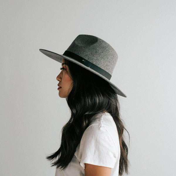 Gigi Pip Scottie Wide Brim Fedora in Grey