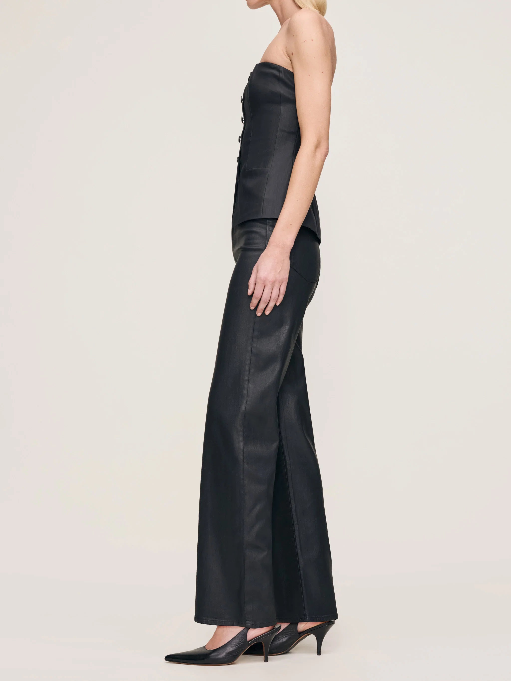 DL1961 Karmine Refined Wide Leg in Black Coated