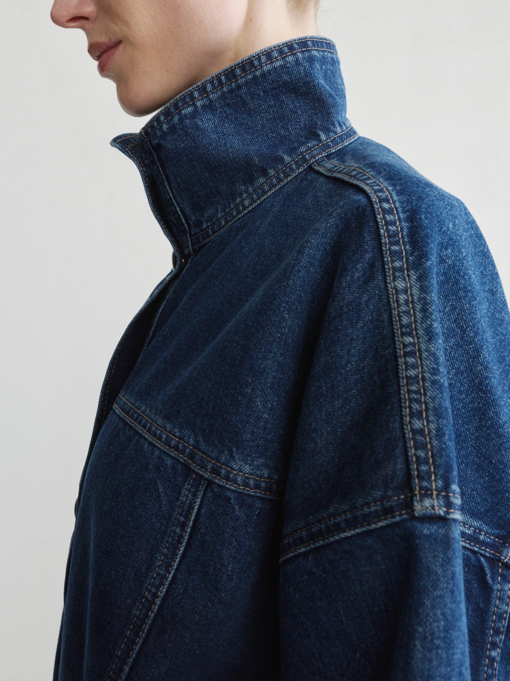DL1961 Nara Oversized Denim Jacket in December