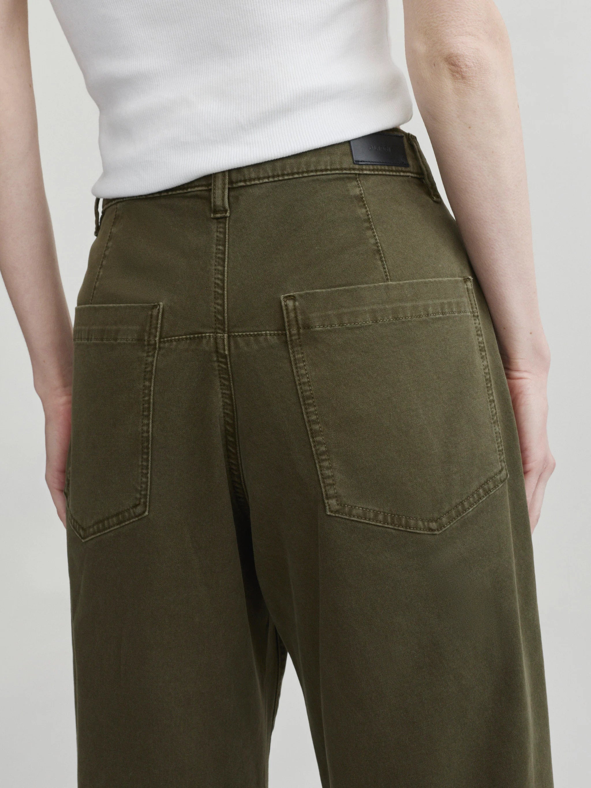 DL1961 Bilie Easy Barrel Pant in Pine