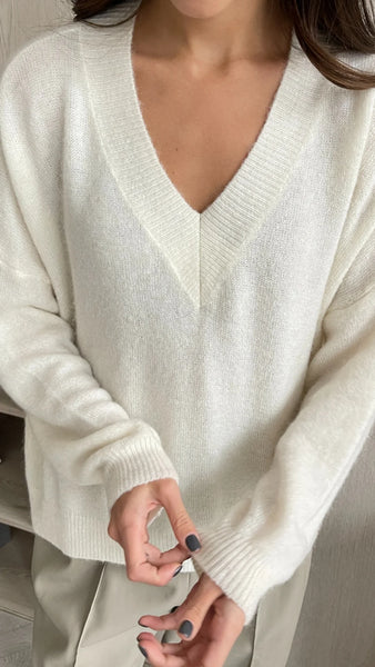 Charli April Alpaca V-Neck Sweater in Ivory