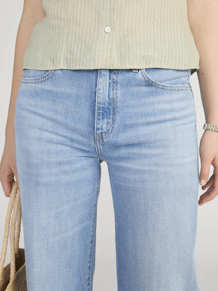FRAME The Off Duty Stroll Relaxed Jean in Frey