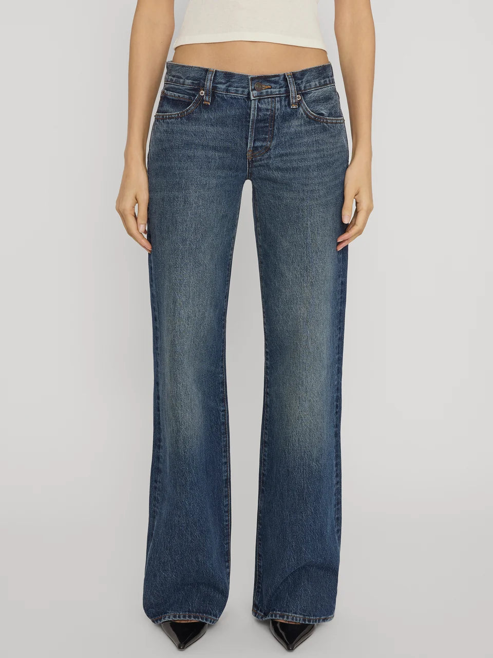 FRAME The Gray Low-Rise Wide Leg in Tolerate