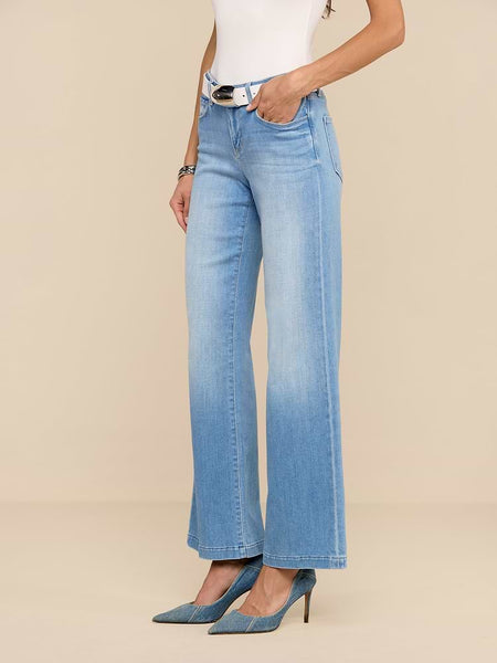 L'AGENCE Joanne Low Rise Wide Leg Jean in Pacific