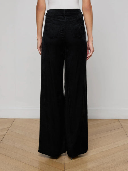 L'AGENCE Quincy Hi Rise Wide Leg Velvet Cord in Black