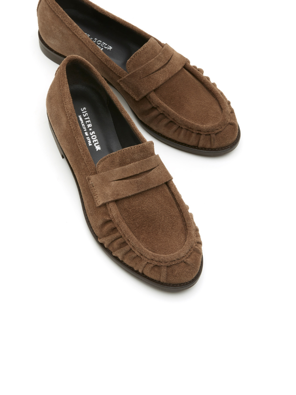 Sister Soeur Maren Suede Loafer in Taupe