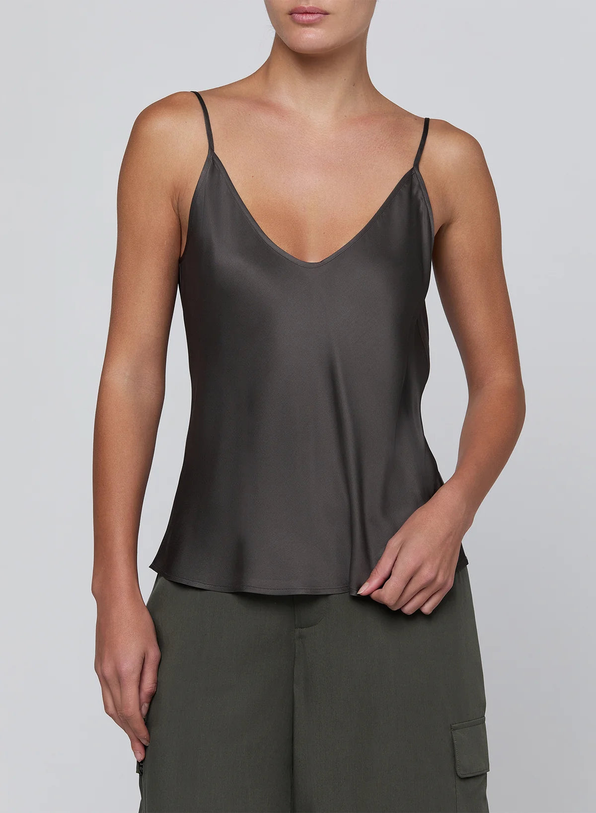 L'AGENCE Lexi Camisole in Ash Olive