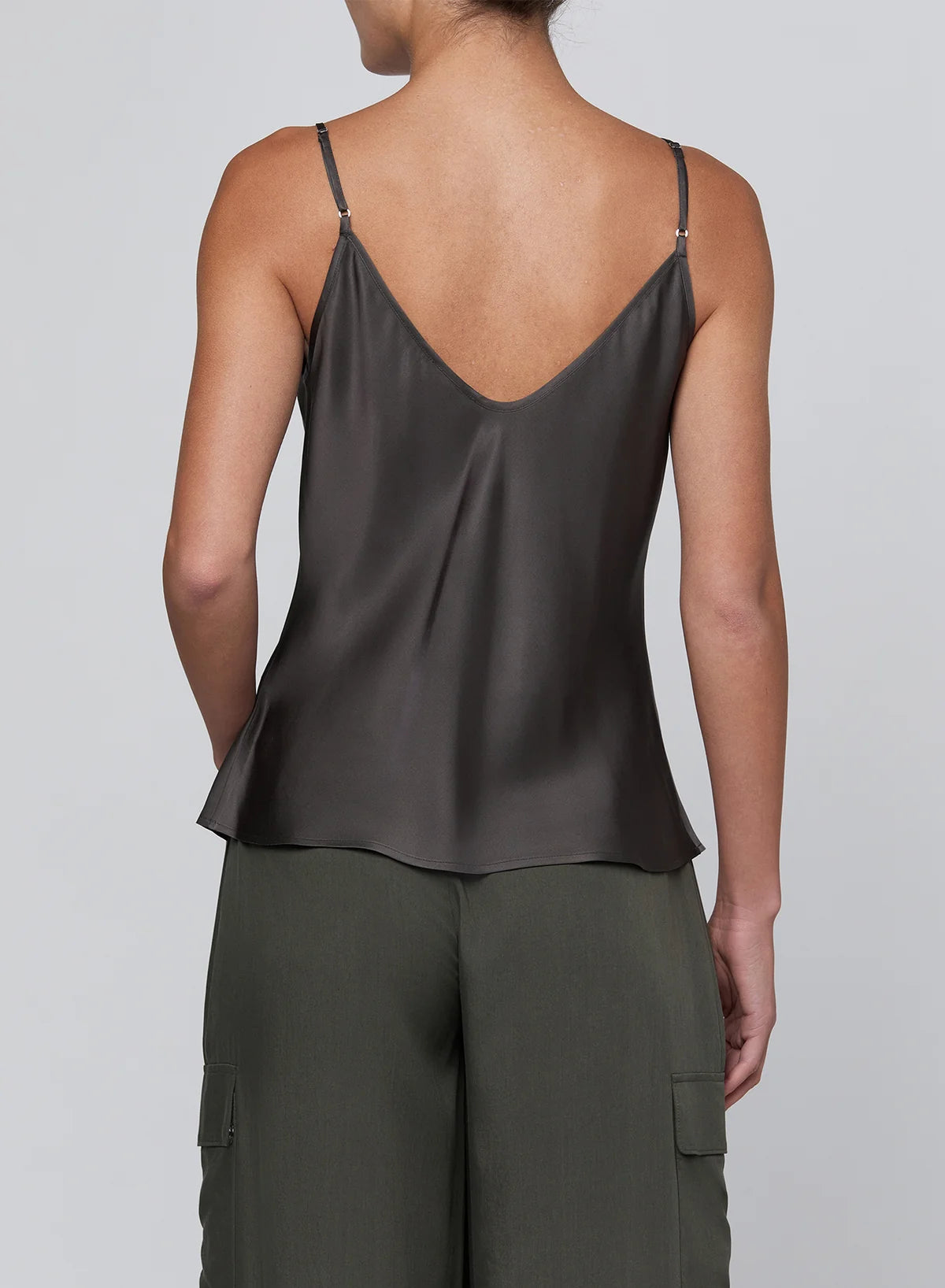 L'AGENCE Lexi Camisole in Ash Olive