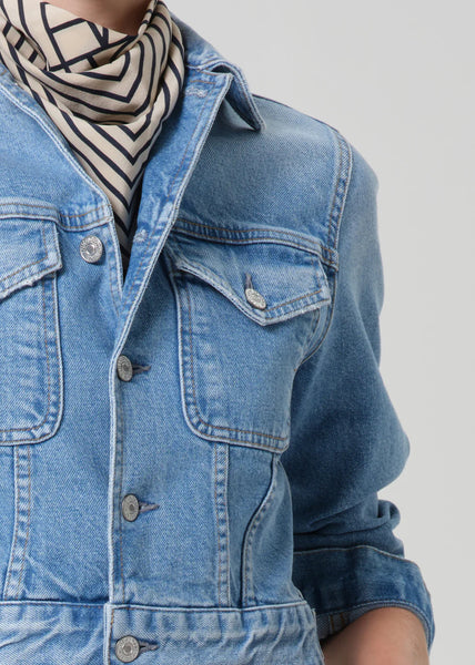 Citizens of Humanity Charisse Shrunken Denim Jacket in Sparrow