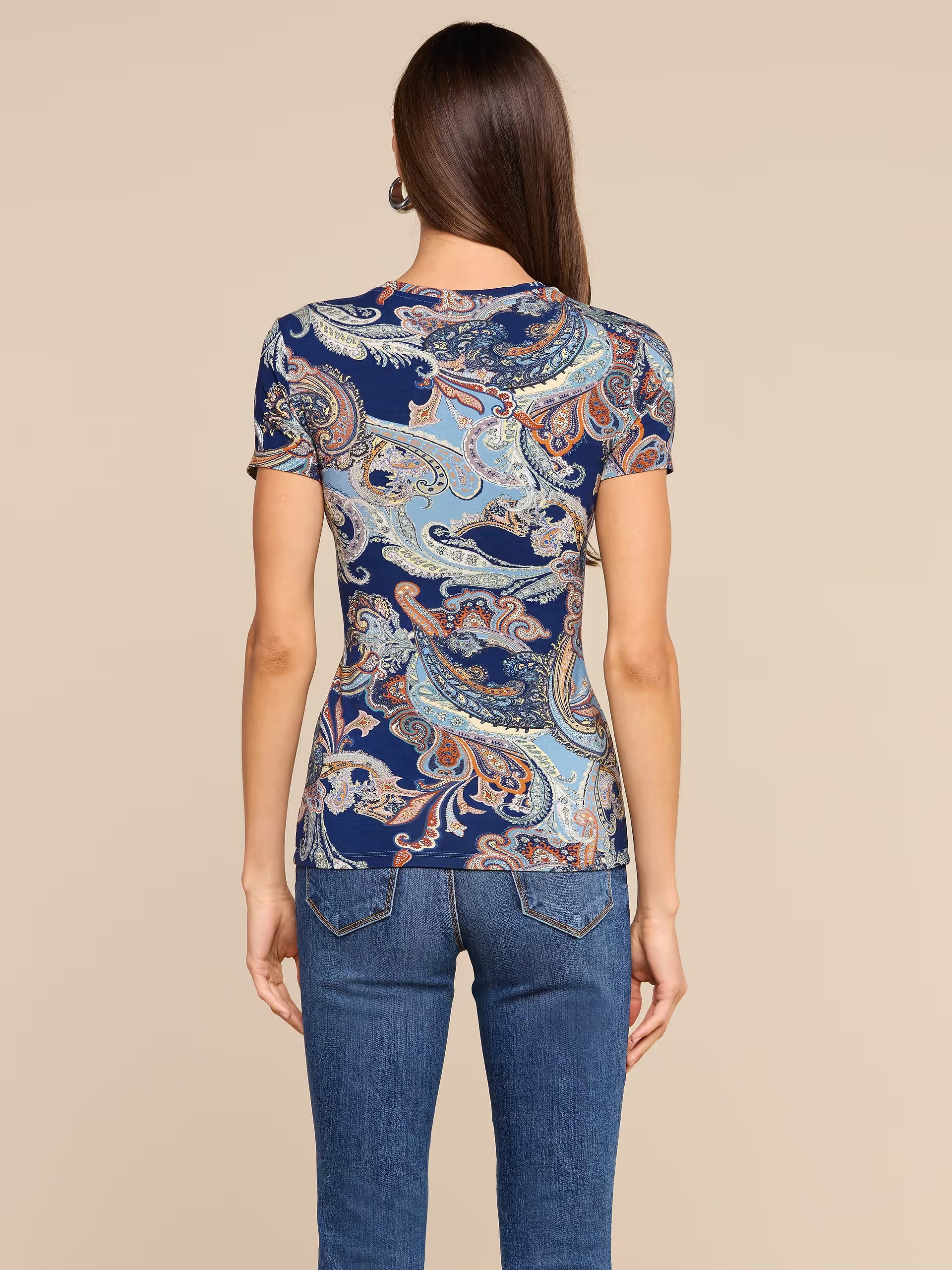 L'AGENCE Ressi S/S Crew Tee in Midnight Besarabian Pailsey