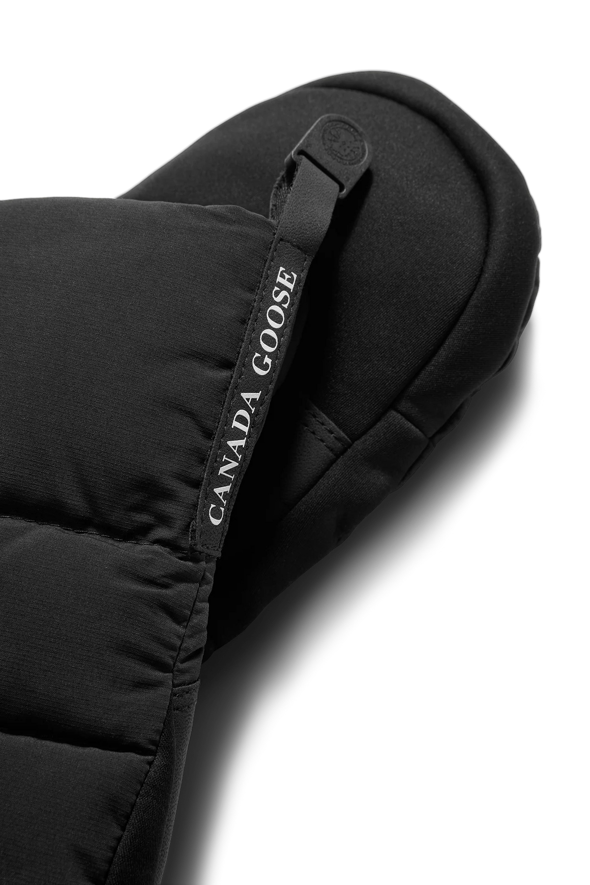 Canada Goose Women's Puffer Mitts in Black