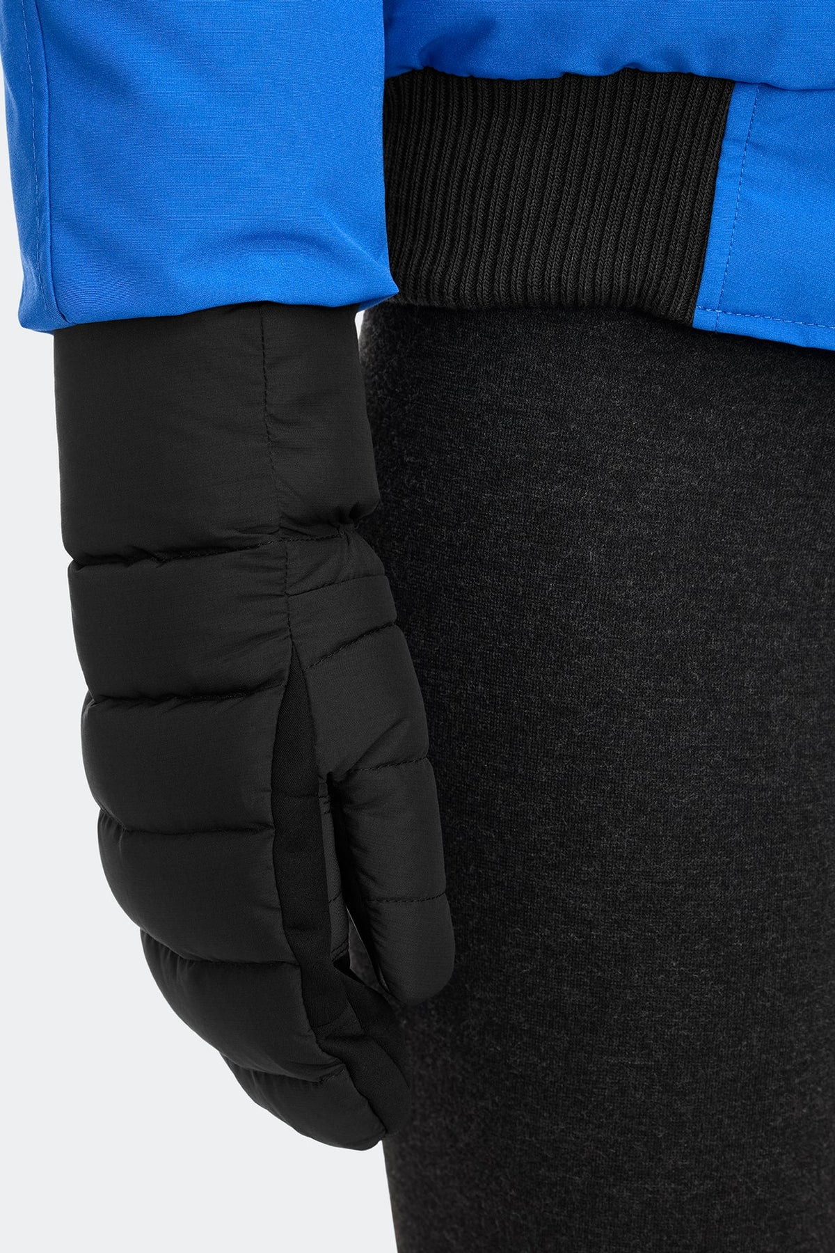 Canada Goose Women's Puffer Mitts in Black