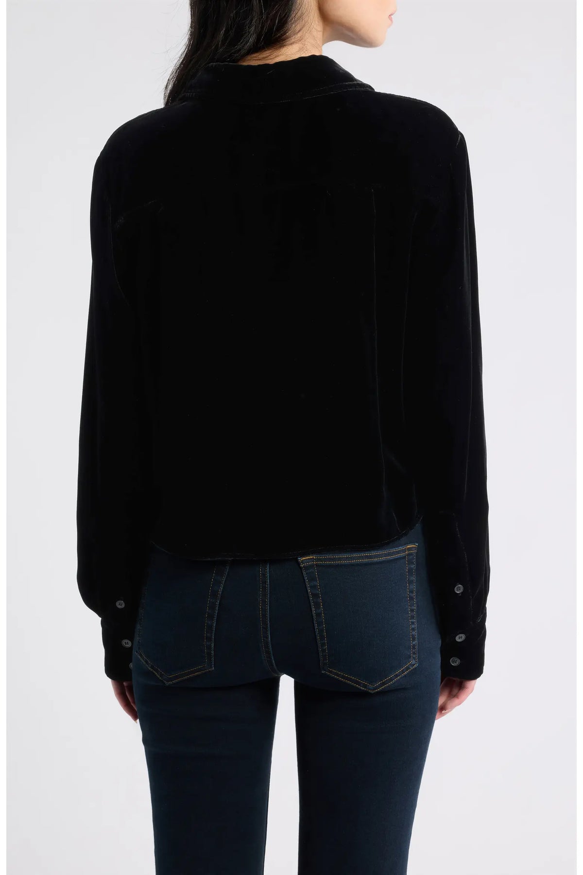 FRAME The Velvet Charles Shirt in Black
