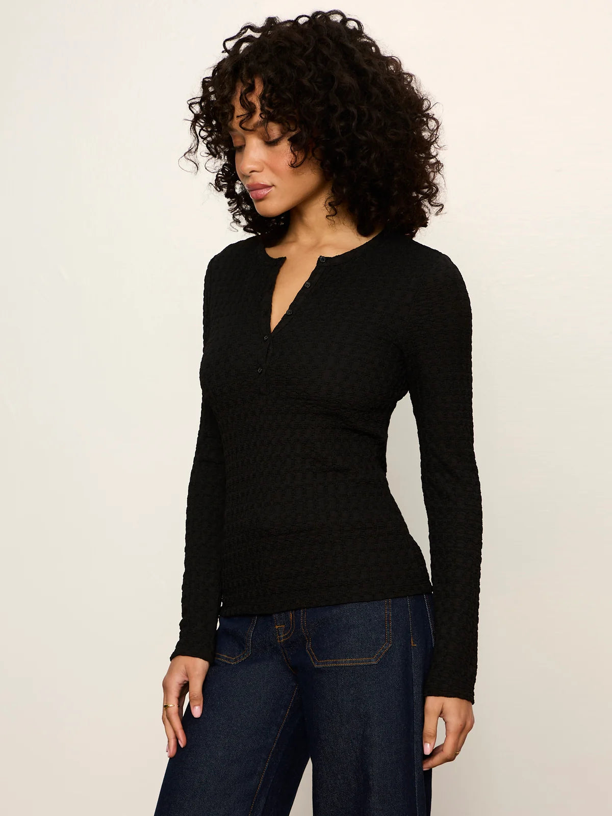 Sanctuary Not So Basic Textured Top in Black