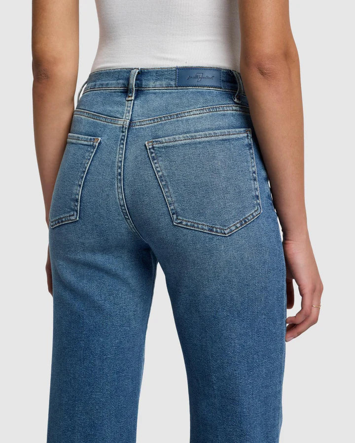 7 For All Mankind Ultra Hi Rise Jo in Sea Level