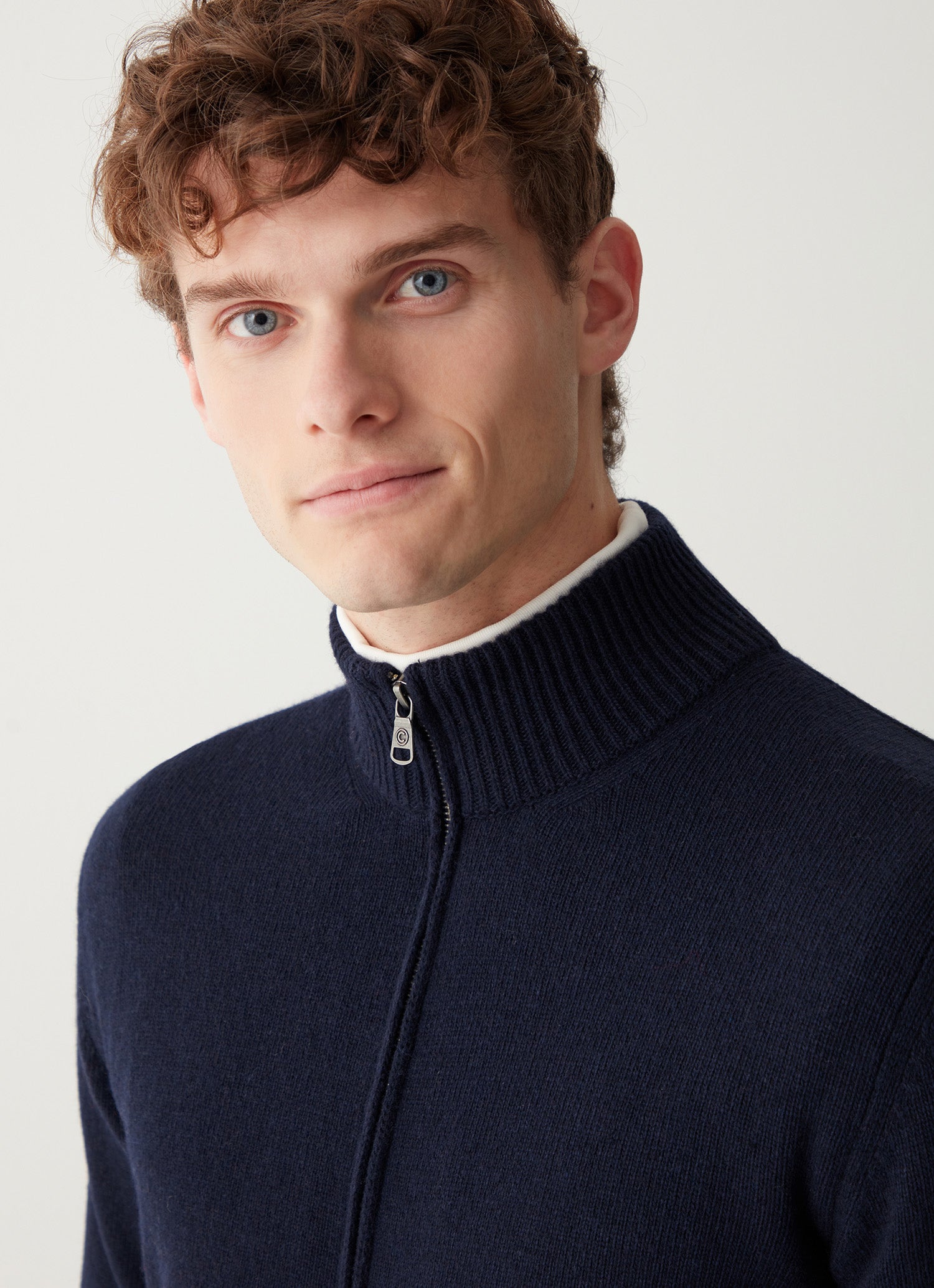 COLMAR H\Full Zip Pullover with High Neck - Black
