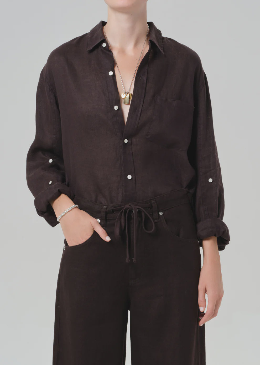 Citizens of Humanity Kayla shrunken linen shirt in Chocolate