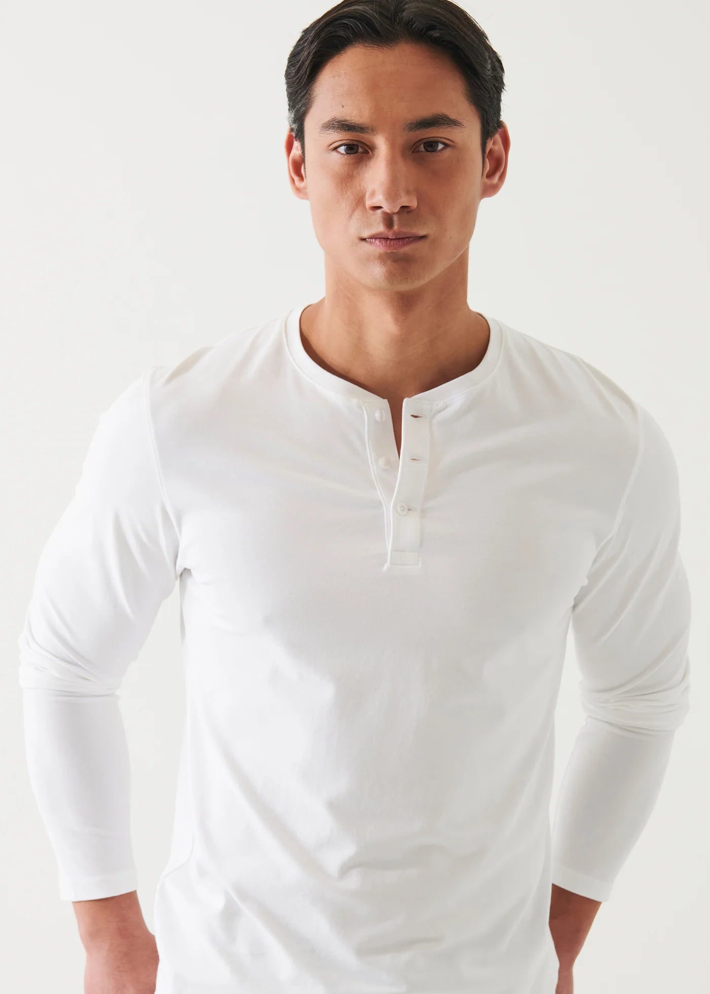 Patrick Assaraf LS Pima Cotton Stretch Henley - White
