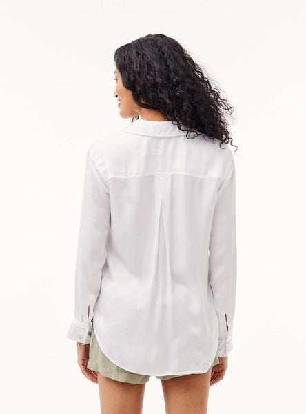 Bella Dahl Side Slit Button Down Shirt in White