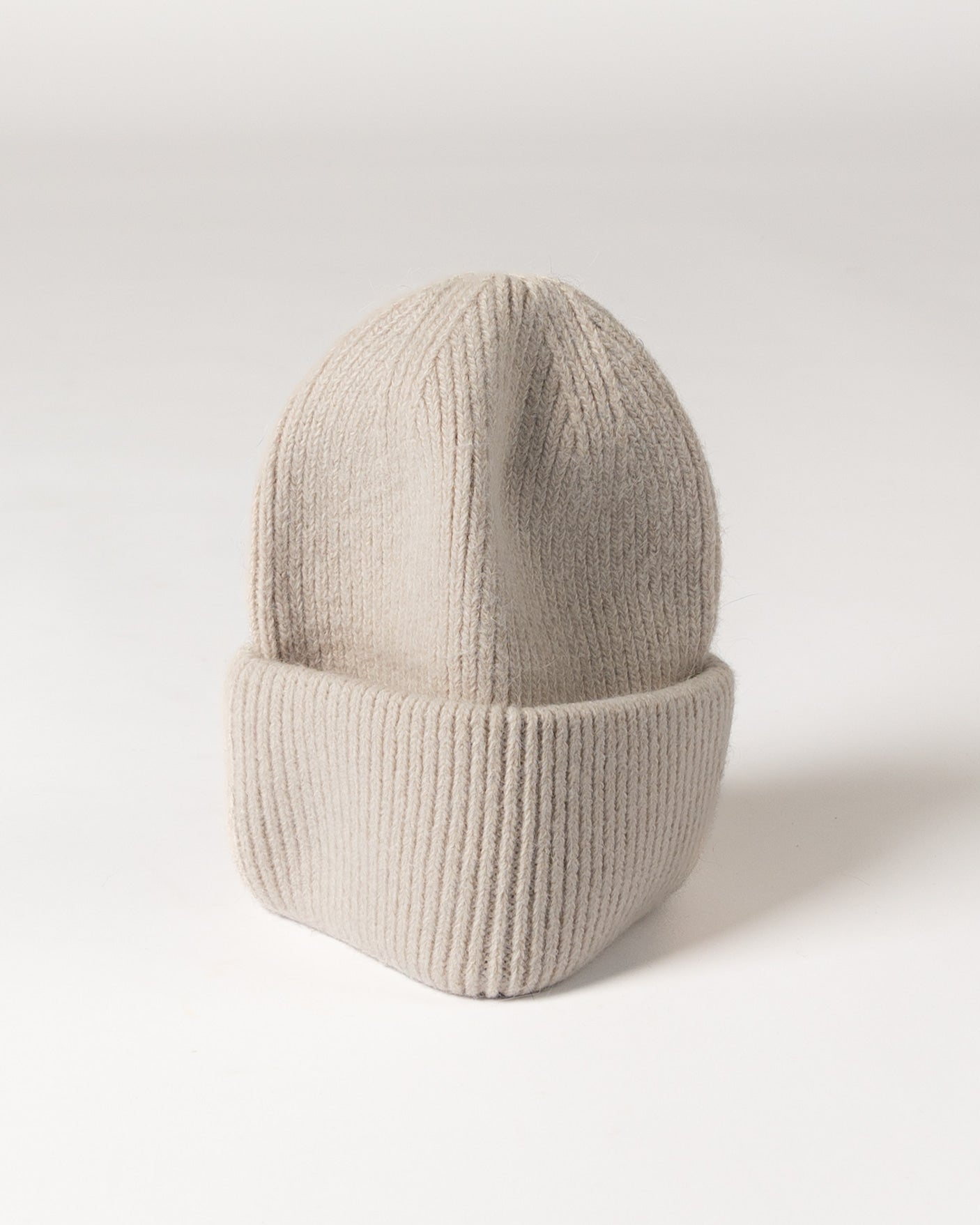 Lyla & Luxe Apres Ski Hat in Latte